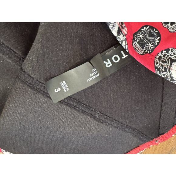 Torrid Pink Bikini Top Sugar Skulls Multi Color - String Missing- Women's Size 3 - Picture 5 of 7